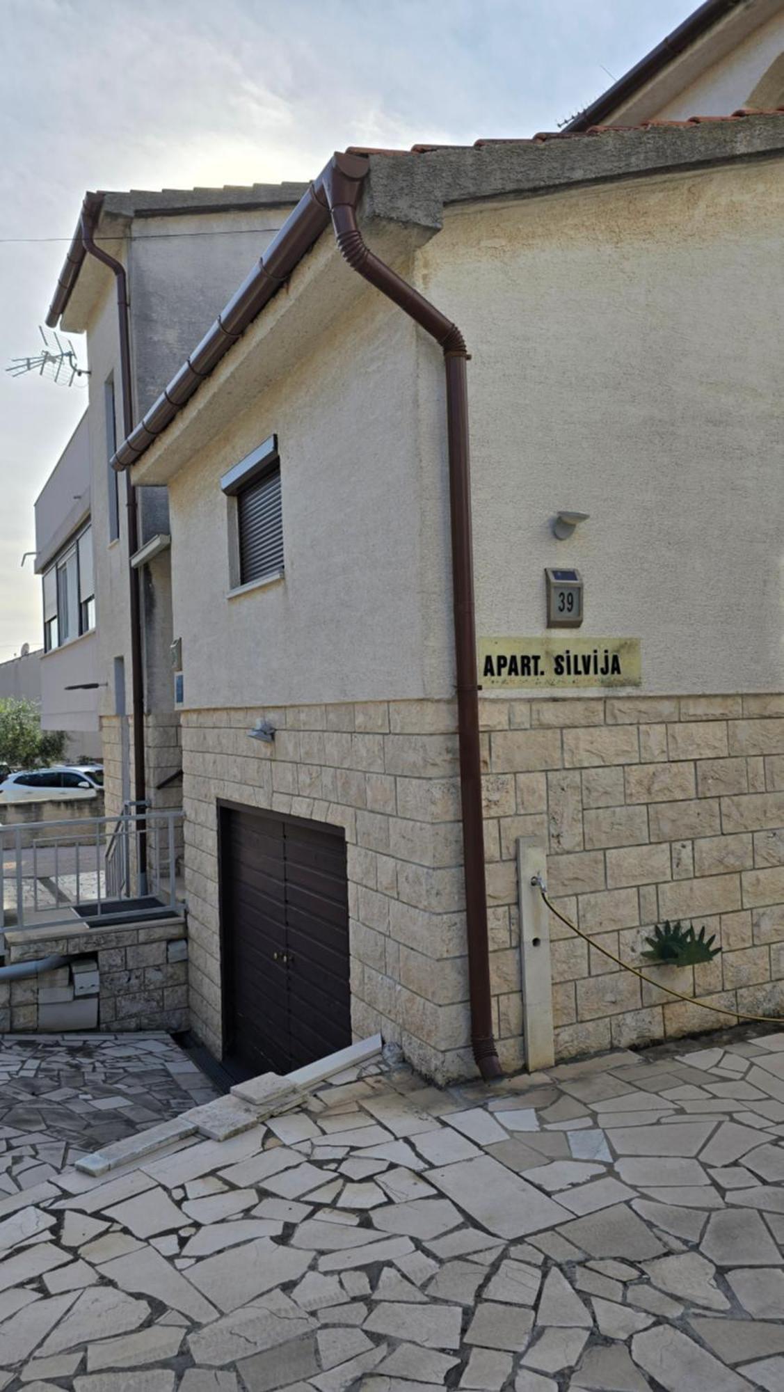 Appartamento Ap Silvija Zara Esterno foto